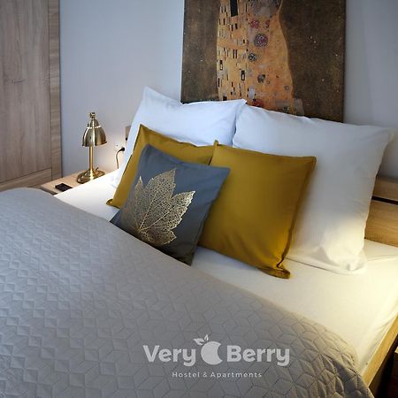 Przestronny Apartament Very Berry W Poznaniu Z Dwiema Sypialniami By Noclegi Renters Экстерьер фото