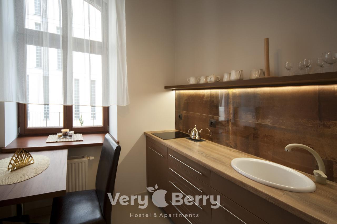 Przestronny Apartament Very Berry W Poznaniu Z Dwiema Sypialniami By Noclegi Renters Экстерьер фото