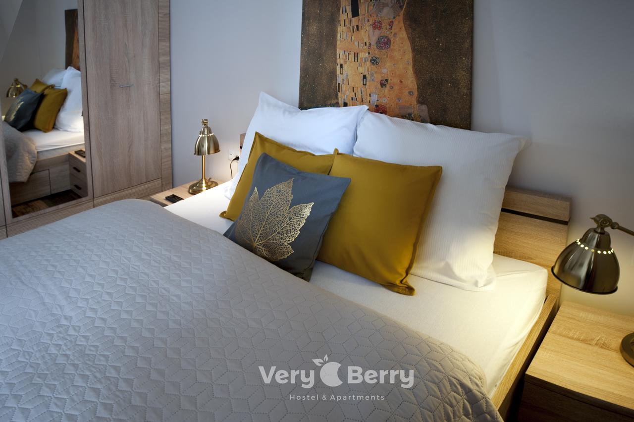 Przestronny Apartament Very Berry W Poznaniu Z Dwiema Sypialniami By Noclegi Renters Экстерьер фото